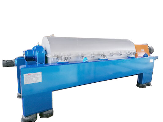 Raffinaderij 3 van de titaniumpalmolie Fase centrifugeert met de Transportband van het Wolframcarbide